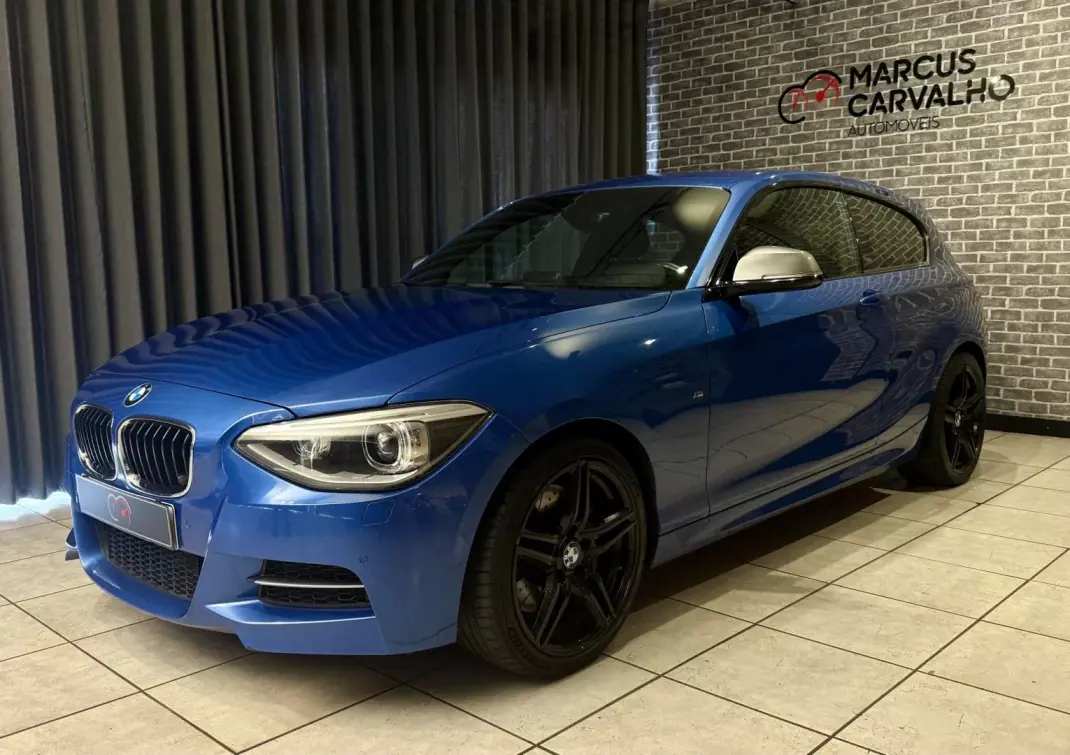BMW M135i 2014 - 29490 EUR, 91000 km - AUTO.MOTO.pt - 91000km - foto 1 de 15