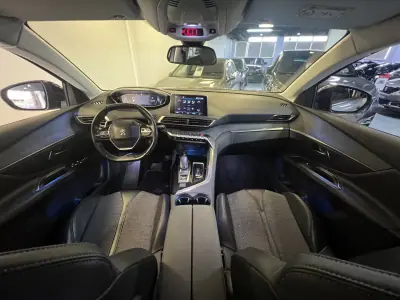 Peugeot 3008 2018 - 14990 EUR, 103000 km - 103000km - foto 6 de 35
