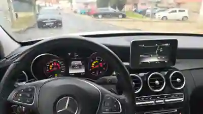 Mercedes-Benz C 180 2015 — foto 6 de 12