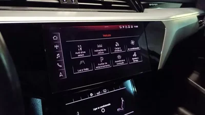 Audi e-tron 2019 - 42900 EUR, 78950 km - AUTO.MOTO.pt - 78950km - foto 55 de 58