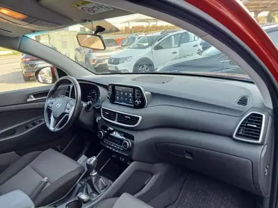 Hyundai Tucson 2019 - 23950 EUR, 80000 km - AUTO.MOTO.pt - 80000km - foto 29 de 31