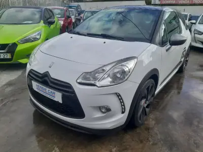 Citroën DS3 2012 - 16900 EUR, 132000 km - AUTO.MOTO.pt - 132000km - foto 3 de 17
