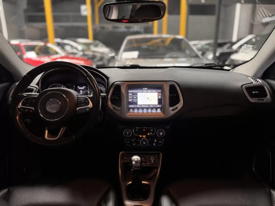 Jeep Compass 2021 - 18990 EUR, 40400 km - AUTO.MOTO.pt - 40400km - foto 15 de 27