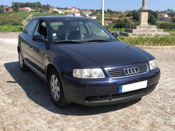 Audi A3 2001 - 2750 EUR, 311000 km - AUTO.MOTO.pt - 311000km - foto 2 de 10