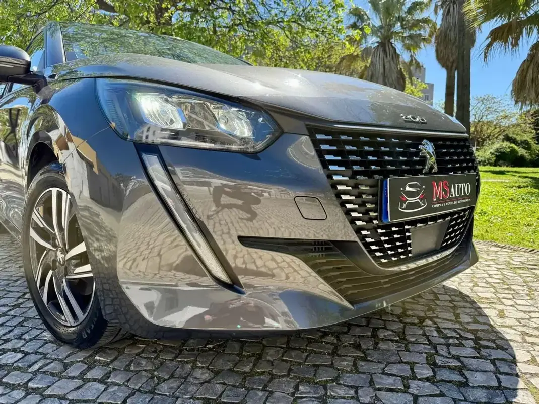 Peugeot 208 2021 - 12790 EUR, 71950 km - AUTO.MOTO.pt - 71950km - foto 28 de 41