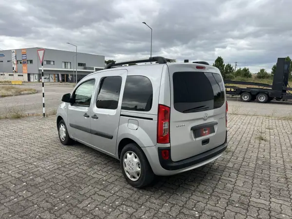 Mercedes-Benz Citan 2014 - 10990 EUR, 239000 km - 239000km - foto 6 de 17