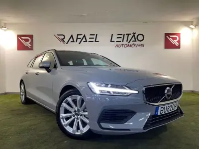 Volvo V60 2025 - 43500 EUR, 1900 km - AUTO.MOTO.pt - 1900km - foto 4 de 35