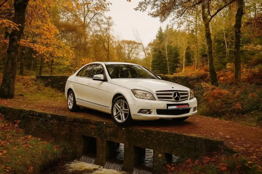 Mercedes-Benz C 220 2007 - 11950 EUR, 230000 km - 230000km - foto 5 de 8