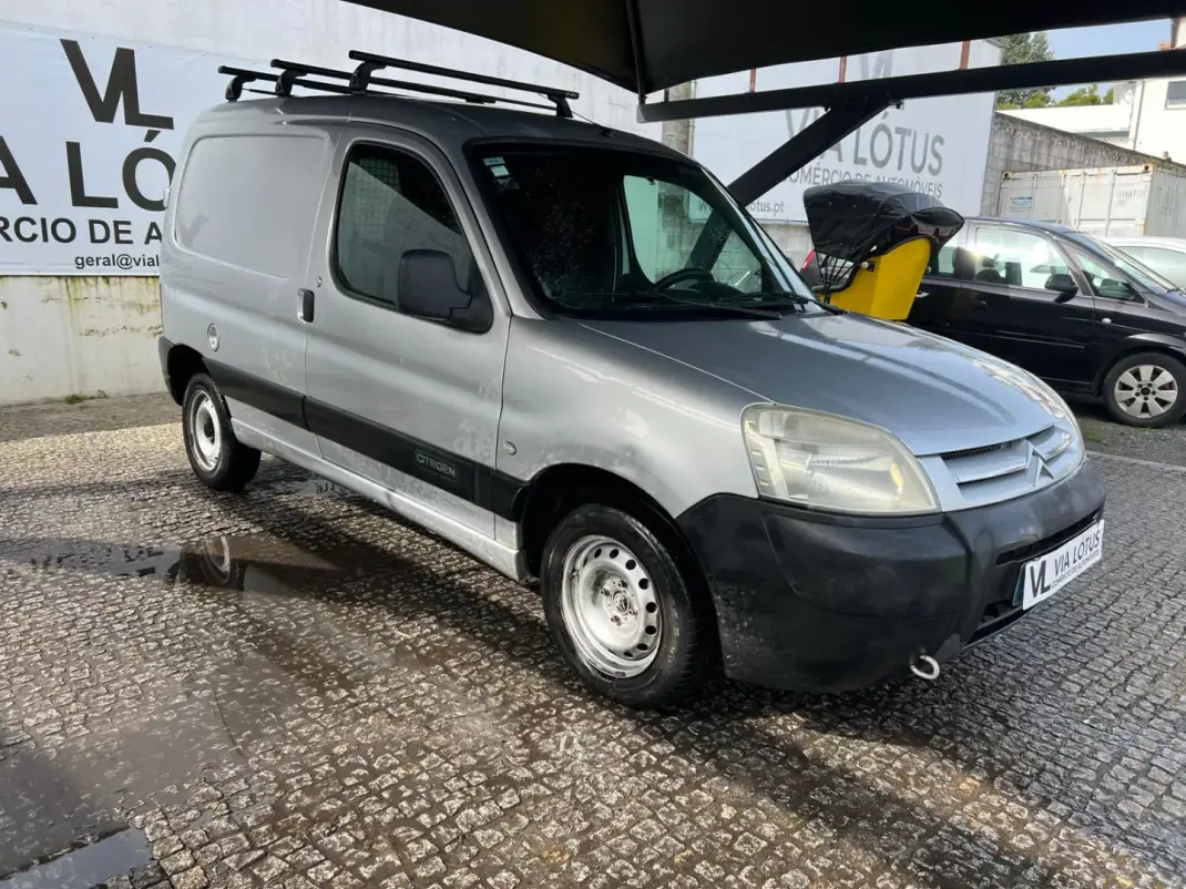 Citroën Berlingo 2003 - 2500 EUR, 375000 km - AUTO.MOTO.pt - 375000km - foto 3 de 13