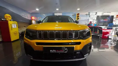 Jeep Avenger 2023 - 24990 EUR, 41228 km - AUTO.MOTO.pt - 41228km - foto 2 de 27