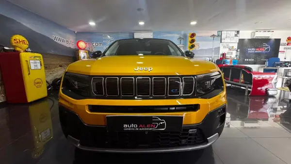 Jeep Avenger 2023 - 24990 EUR, 41228 km - AUTO.MOTO.pt - 41228km - foto 2 de 27