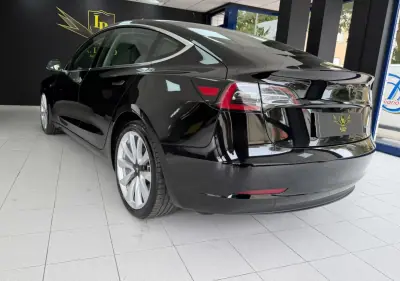 Tesla Model 3 2019 - 28500 EUR, 74000 km - AUTO.MOTO.pt - 74000km - foto 21 de 26
