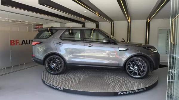 Land Rover Discovery 2017 - 34500 EUR, 161481 km - 161481km - foto 8 de 74