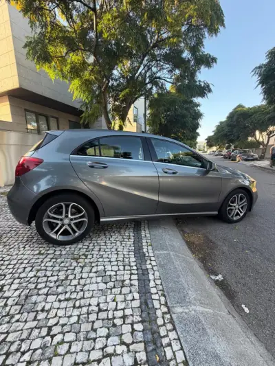 Mercedes-Benz A 180 2015 - 13900 EUR, 210000 km - 210000km - foto 5 de 26