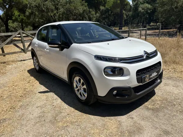 Citroën C3 2018 - 8250 EUR, 130000 km - AUTO.MOTO.pt - 130000km - foto 3 de 11