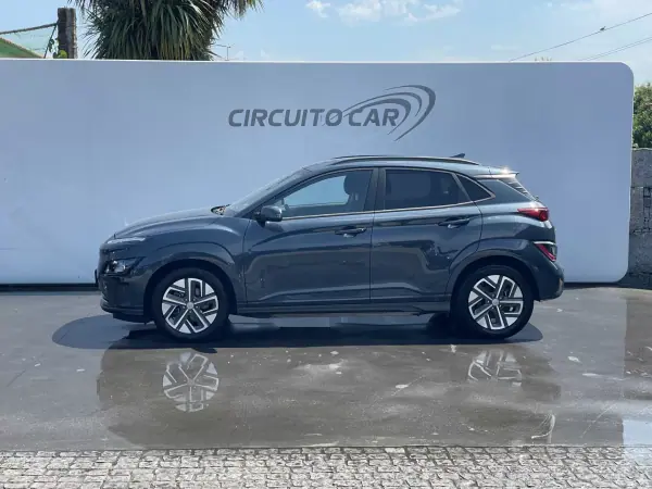Hyundai Kauai 2022 - 18750 EUR, 67127 km - AUTO.MOTO.pt - 67127km - foto 5 de 32