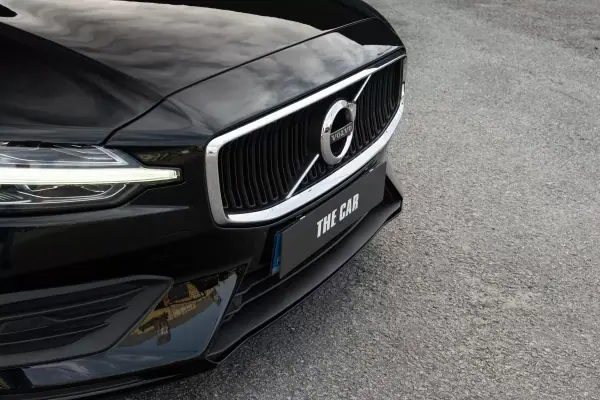 Volvo V60 2019 - 18400 EUR, 258859 km - AUTO.MOTO.pt - 258859km - foto 6 de 25