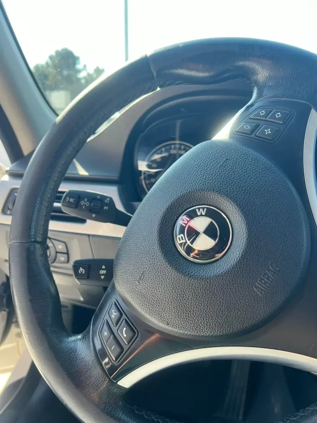 BMW 320 2008 - 12500 EUR, 361607 km - AUTO.MOTO.pt - 361607km - foto 12 de 20