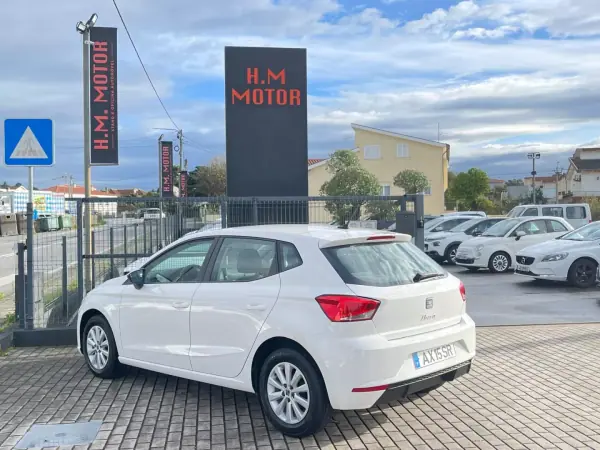 SEAT Ibiza 2023 - 13750 EUR, 52000 km - AUTO.MOTO.pt - 52000km - foto 3 de 13