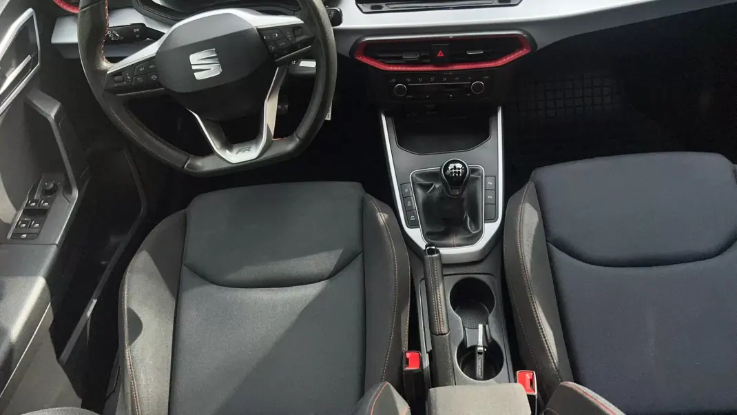 SEAT Arona 2023 - 16900 EUR, 115158 km - 115158km - foto 40 de 55