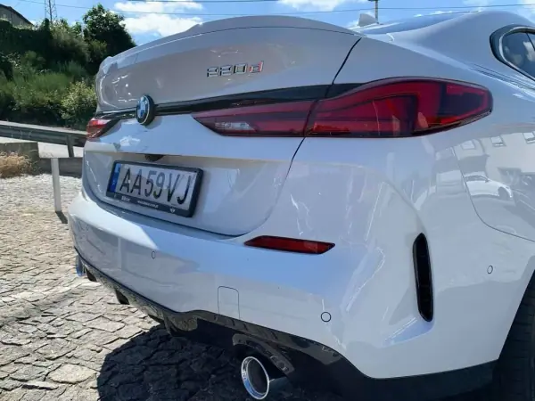 BMW 220 Gran Coupé 2020 - 42500 EUR, 101000 km - AUTO.MOTO.pt - 101000km - foto 13 de 13