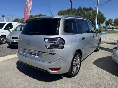 Citroën C4 Picasso 2015 - 14500 EUR, 138345 km - AUTO.MOTO.pt - 138345km - foto 6 de 39