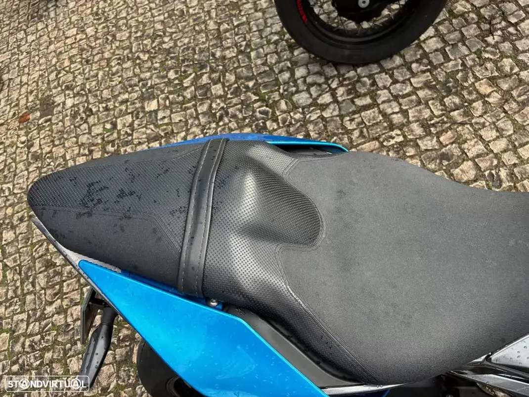 Zontes 310R 2021 - 3850 EUR, 14532 km - AUTO.MOTO.pt - 14532km - foto 12 de 12