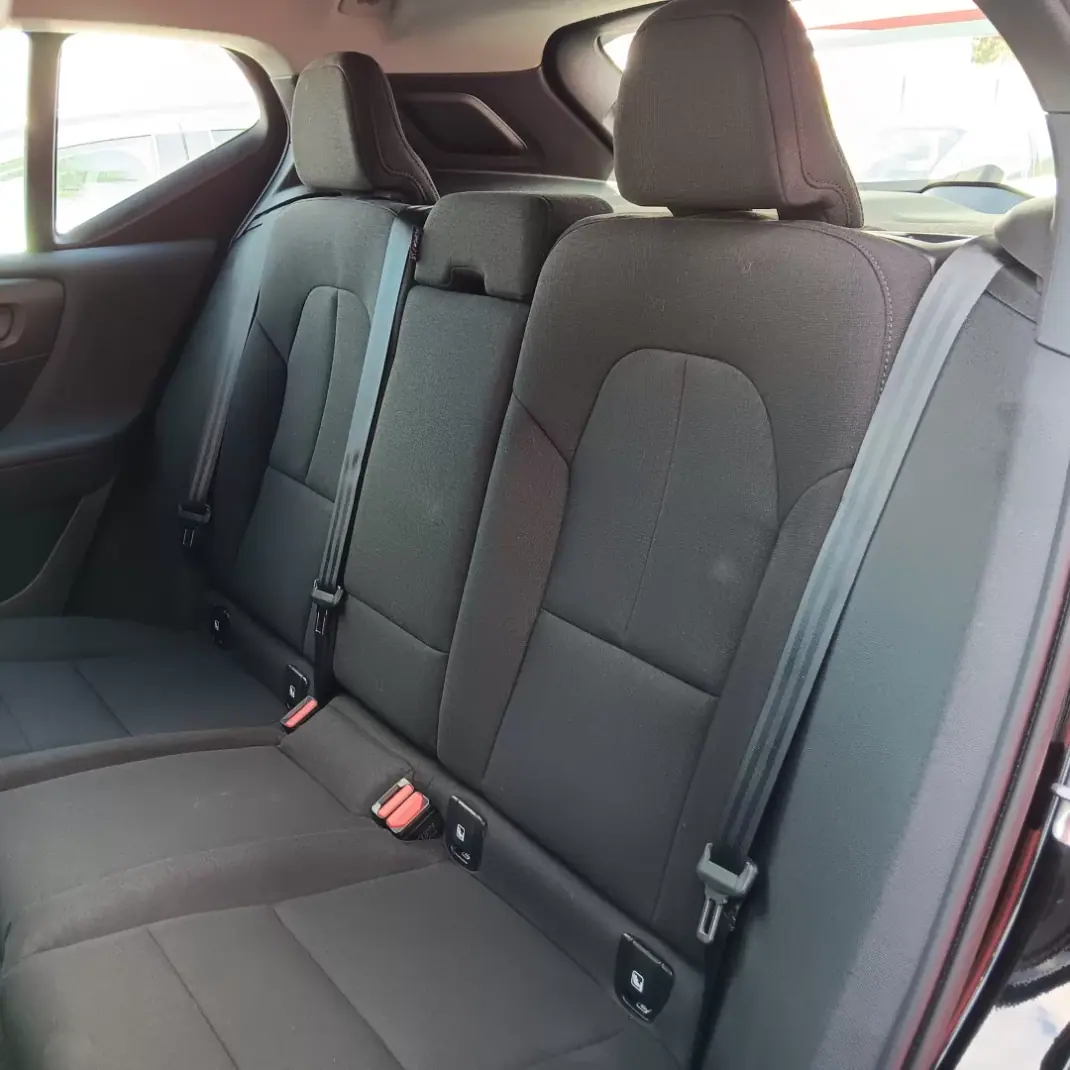 Volvo XC 40 2022 - 24500 EUR, 108137 km - AUTO.MOTO.pt - 108137km - foto 17 de 19