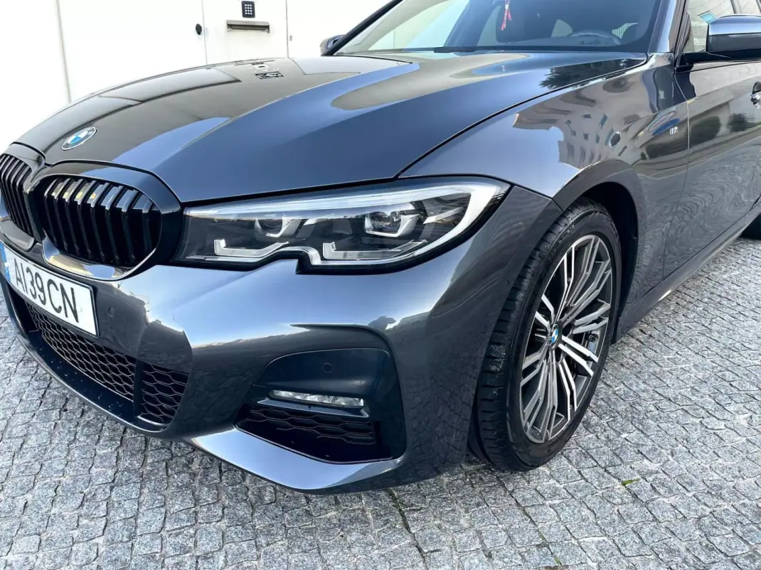 BMW 318 2021 - 30750 EUR, 99800 km - 99800km - foto 2 de 20