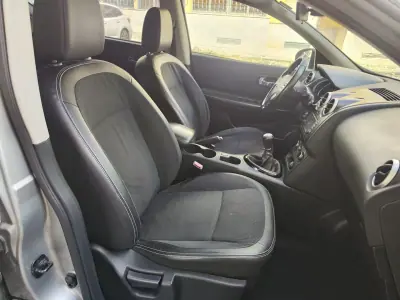 Nissan Qashqai 2013 - 9980 EUR, 197150 km - AUTO.MOTO.pt - 197150km - foto 14 de 40