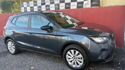 SEAT Arona 2023 - 14400 EUR, 59000 km - AUTO.MOTO.pt - 59000km - foto 8 de 12