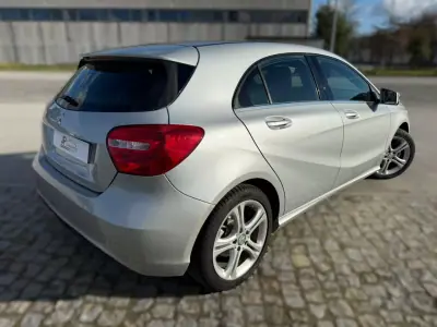 Mercedes-Benz A 180 2015 - 14250 EUR, 155500 km - AUTO.MOTO.pt - 155500km - foto 8 de 23