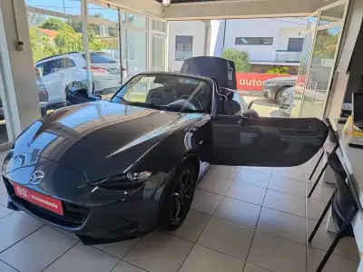 Mazda MX-5 2017 - 23500 EUR, 67000 km - AUTO.MOTO.pt - 67000km - foto 16 de 34