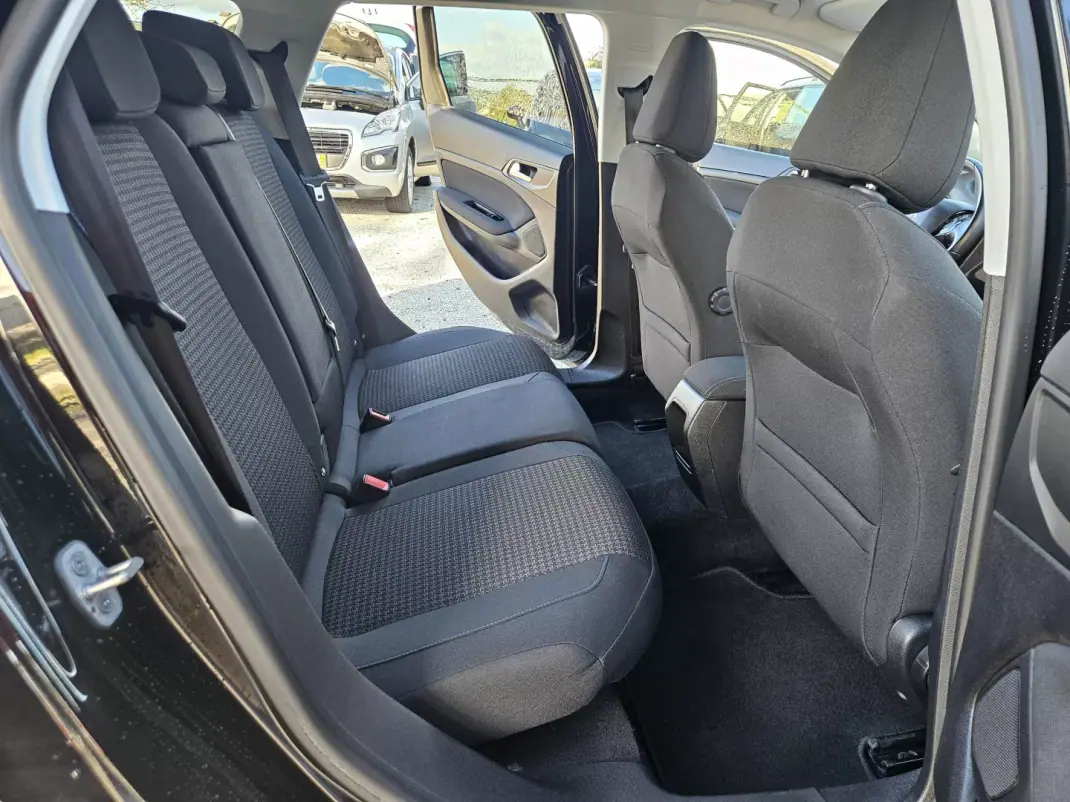 Peugeot 308 SW 2019 - 13800 EUR, 77780 km - AUTO.MOTO.pt - 77780km - foto 20 de 44