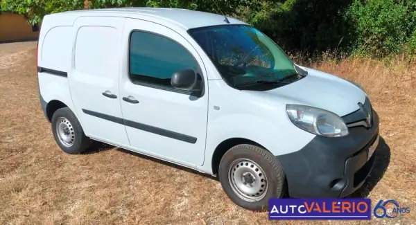 Renault Kangoo 2020 - 11950 EUR, 23421 km - AUTO.MOTO.pt - 23421km - foto 8 de 25