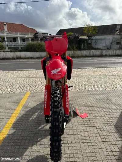 Honda CRF® 450RWE 2026 - 14200 EUR, 11 km - AUTO.MOTO.pt - 11km - foto 3 de 7