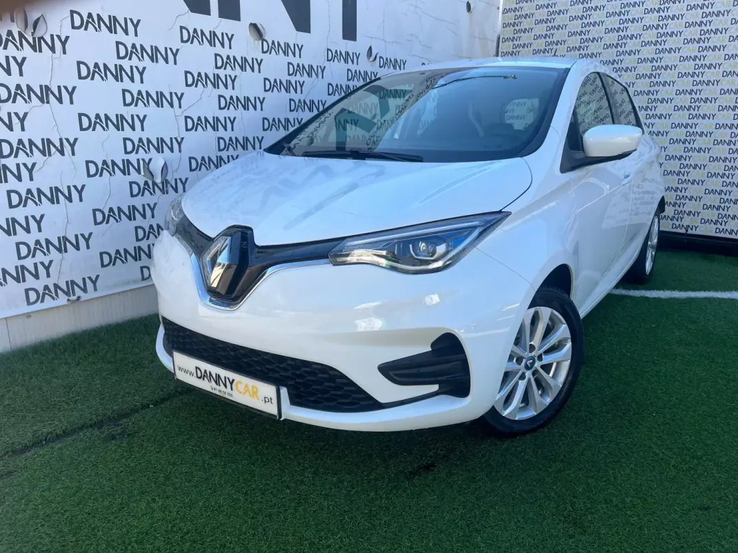 Renault Zoe 2021 - 15750 EUR, 72000 km - 72000km - foto 2 de 9