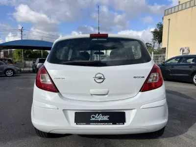Opel Corsa 2011 - 6450 EUR, 117000 km - AUTO.MOTO.pt - 117000km - foto 6 de 50