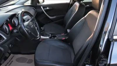 Opel Astra 2013 - 9800 EUR, 99000 km - 99000km - foto 8 de 16