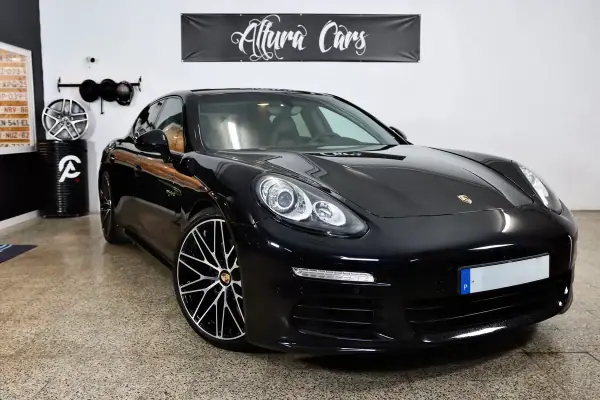Porsche Panamera 2016 - 53900 EUR, 92706 km - AUTO.MOTO.pt - 92706km - foto 2 de 41