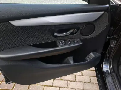 BMW 216 Gran Tourer 2019 - 16500 EUR, 100000 km - AUTO.MOTO.pt - 100000km - foto 14 de 27