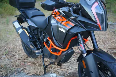 KTM 1290 Super Adventure 2018 - 12490 EUR, 50500 km - AUTO.MOTO.pt - 50500km - foto 4 de 27