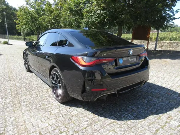 BMW i4 2022 - 49990 EUR, 67000 km - AUTO.MOTO.pt - 67000km - foto 8 de 59