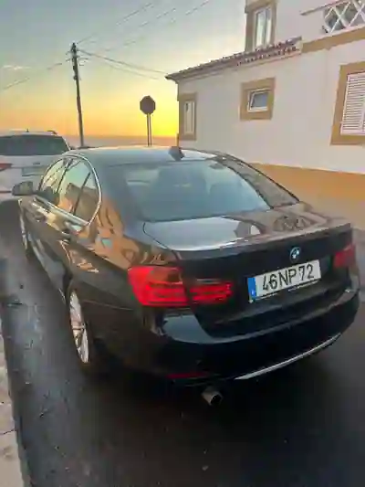 BMW 318 2013 - 14000 EUR, 151920 km - 151920km - foto 11 de 12
