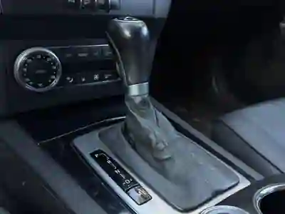 Mercedes-Benz GLK 350 2010 — foto 5 de 13