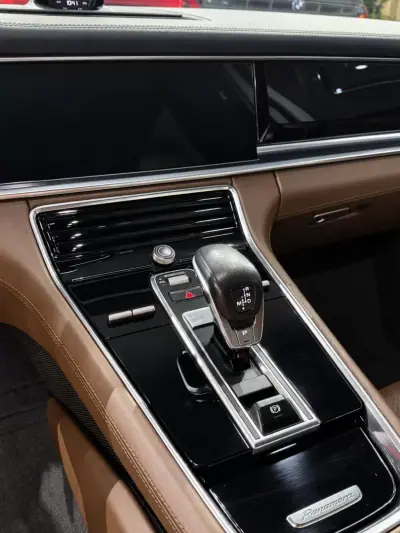 Porsche Panamera 2017 - 64990 EUR, 110163 km - 110163km - foto 8 de 15