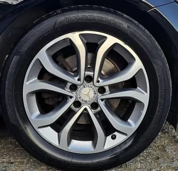 Mercedes-Benz C 180 2015 - 17500 EUR, 240000 km - AUTO.MOTO.pt - 240000km - foto 20 de 29