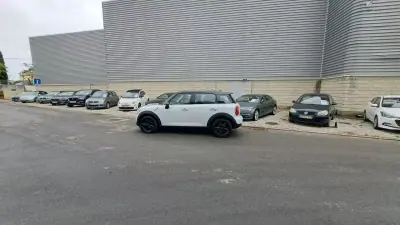 MINI Countryman 2014 - 11980 EUR, 124321 km - AUTO.MOTO.pt - 124321km - foto 22 de 43