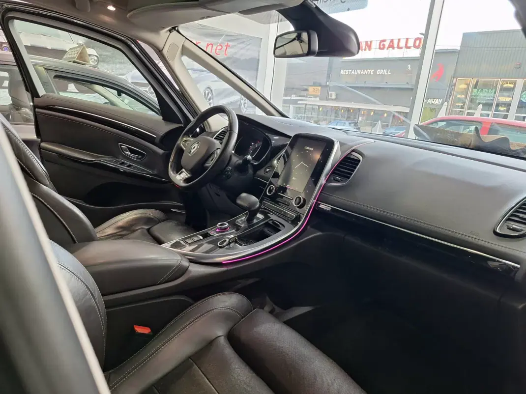 Renault Espace 2015 - 12490 EUR, 253000 km - 253000km - foto 4 de 28