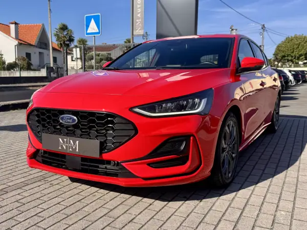 Ford Focus 2023 - 18500 EUR, 79000 km - AUTO.MOTO.pt - 79000km - foto 5 de 19